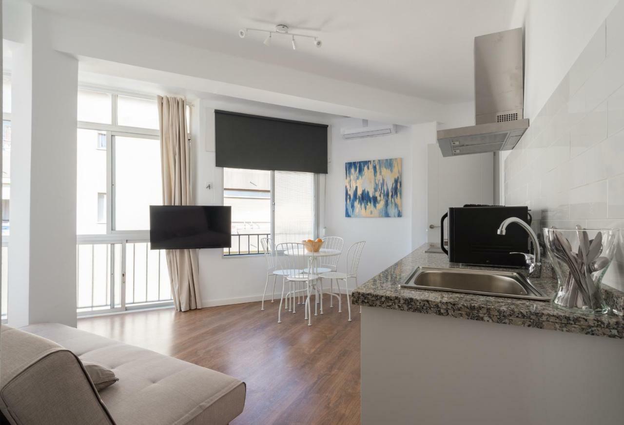 Apartamento Munoz Torrero Apartment มาลากา ภายนอก รูปภาพ